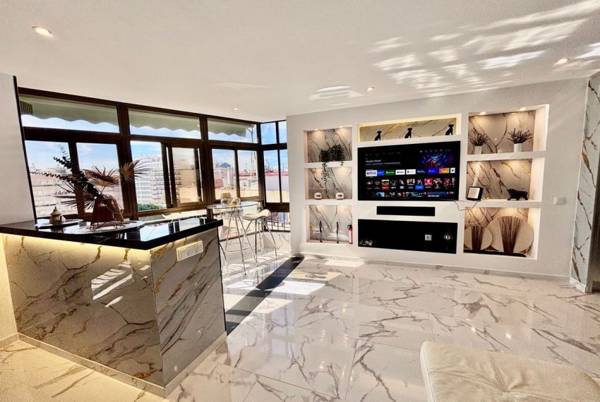 R5264401-Apartment-For-Sale-Marbella-Penthouse-2-Beds-75-Built-1