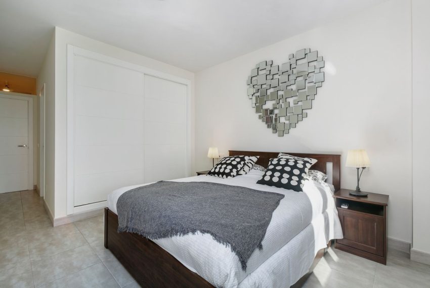 R5264716-Apartment-For-Sale-Nueva-Andalucia-Ground-Floor-Apartment-3-Beds-155-Built-2