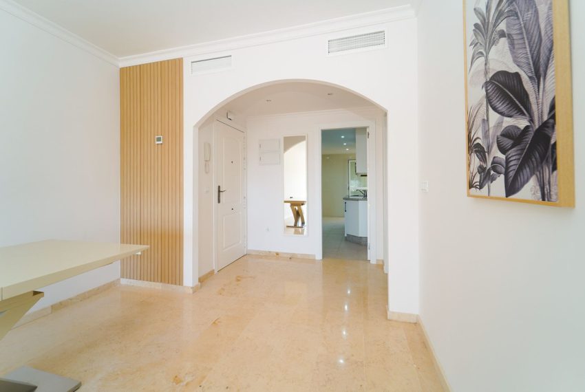 R5264863-Apartment-For-Sale-Elviria-Penthouse-2-Beds-111-Built-4