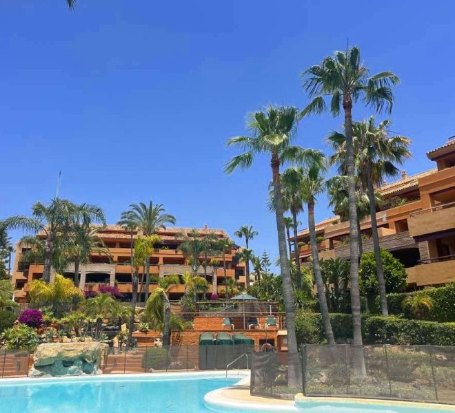 R5265130-Image 1-Penthouse - 3 Beds - 300 Built