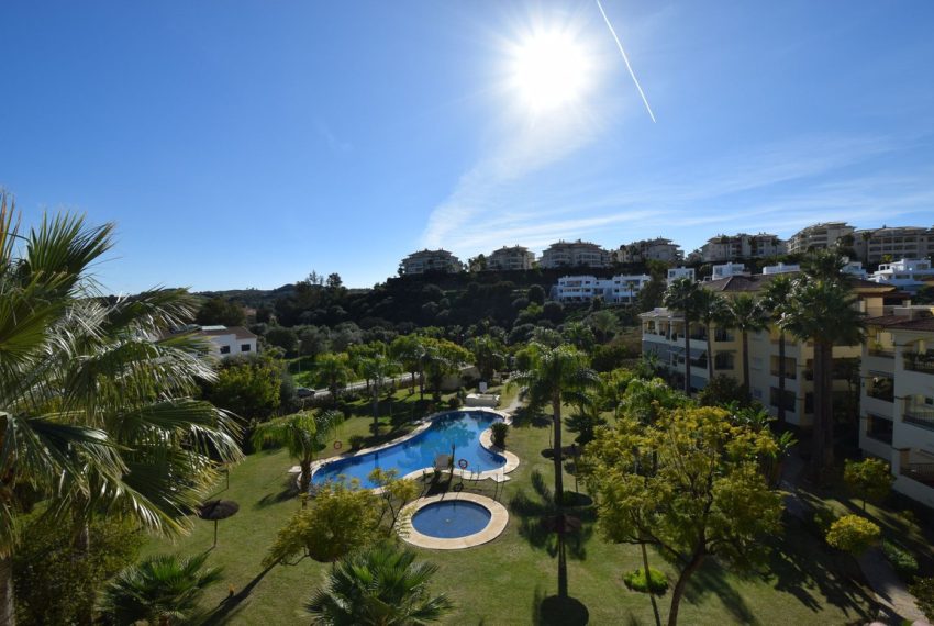 R5265568-Apartment-For-Sale-La-Cala-Hills-Penthouse-3-Beds-118-Built