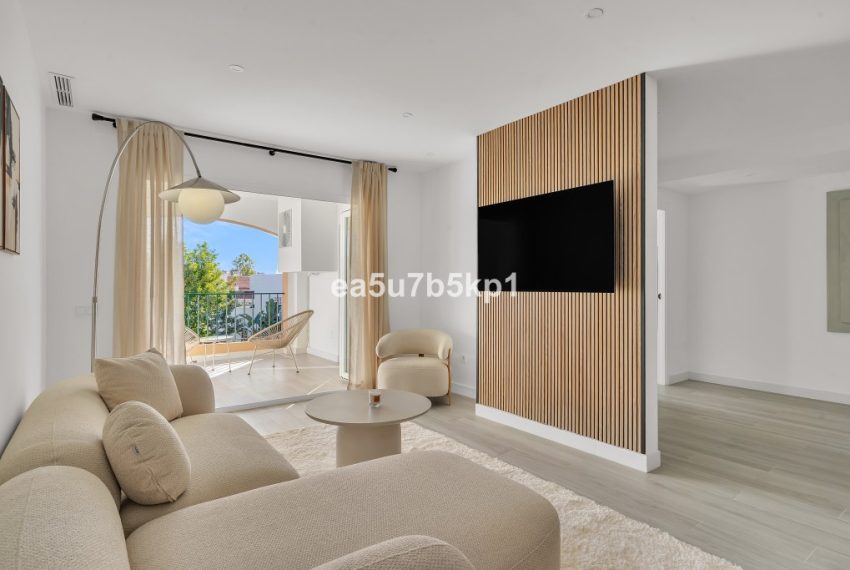 R5265763-Apartment-For-Sale-Nueva-Andalucia-Middle-Floor-Apartment-3-Beds-127-Built-1