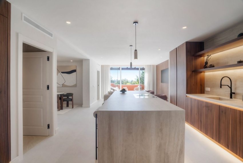 R5266093-Apartment-For-Sale-Nueva-Andalucia-Penthouse-Duplex-4-Beds-210-Built-16