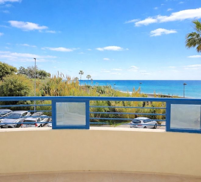 R5270242-Image 1-Middle Floor Apartment - 1 Beds - 57 Built