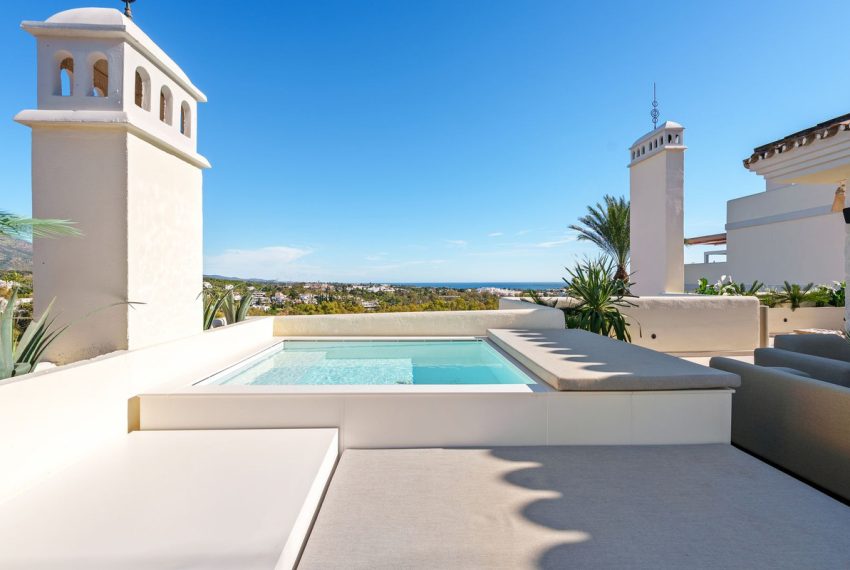 R5272087-Apartment-For-Sale-Nueva-Andalucia-Penthouse-Duplex-3-Beds-183-Built-1