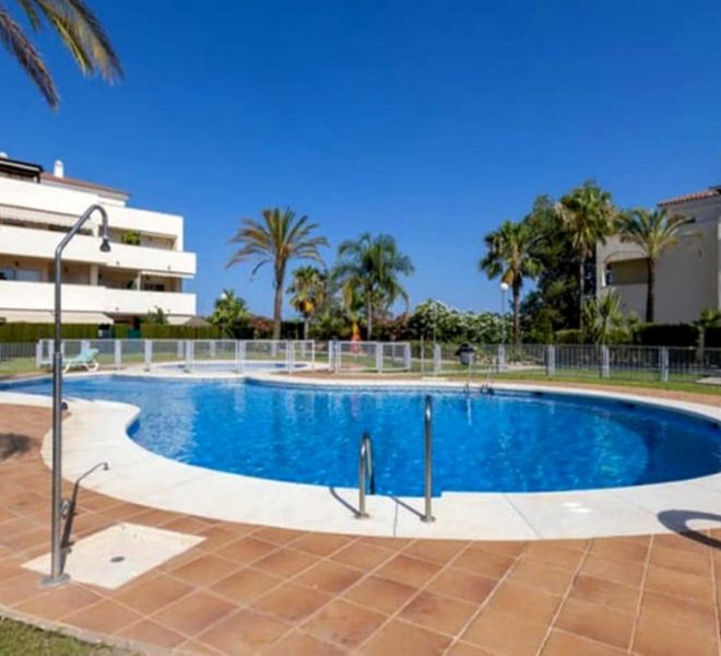 R5272408-Image 1-Penthouse - 2 Beds - 70 Built