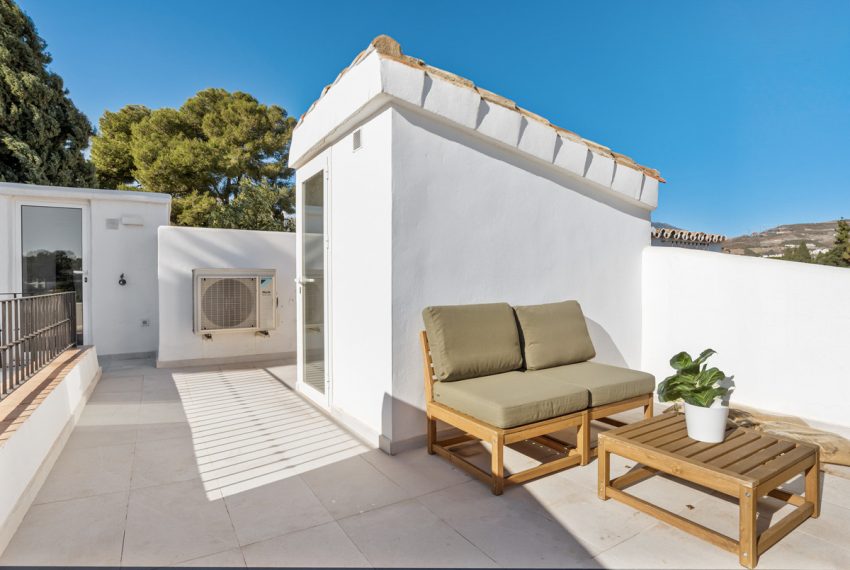 R5272678-Apartment-For-Sale-Nueva-Andalucia-Middle-Floor-Apartment-2-Beds-75-Built-1