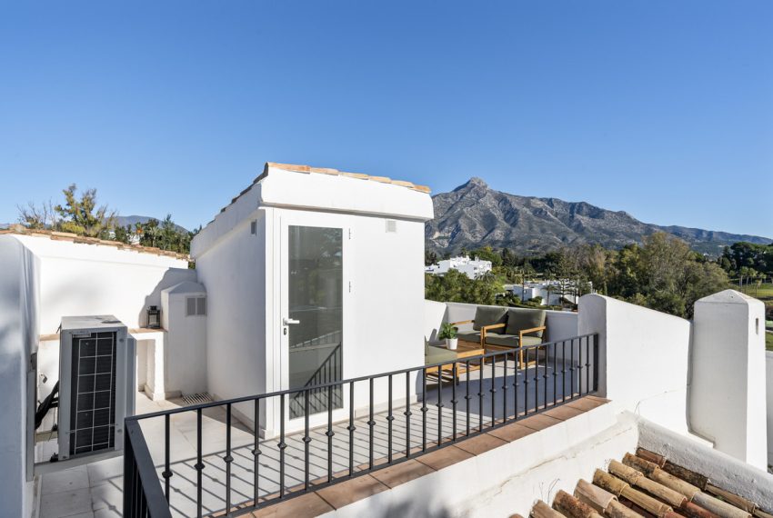 R5272678-Apartment-For-Sale-Nueva-Andalucia-Middle-Floor-Apartment-2-Beds-75-Built-2