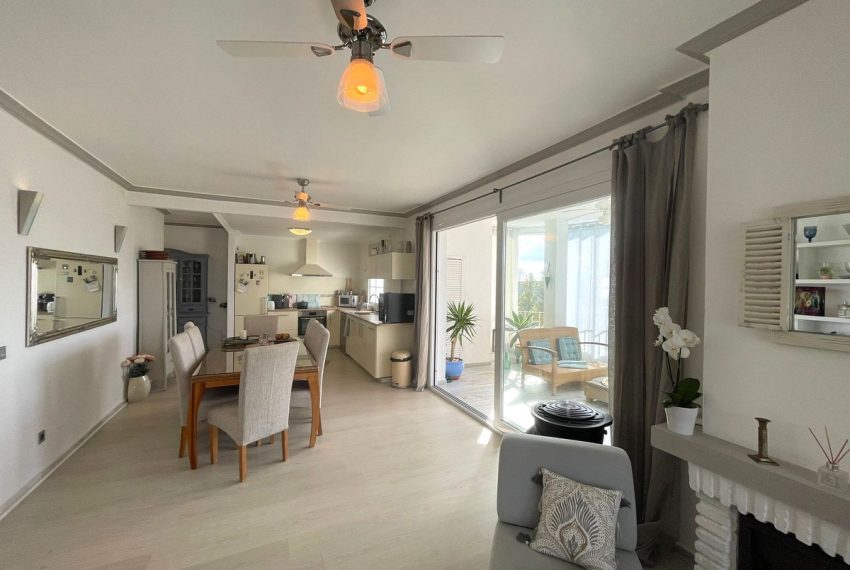 R5272867-Apartment-For-Sale-Estepona-Penthouse-2-Beds-90-Built-12
