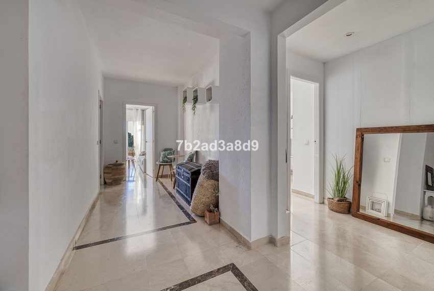 R5273944-Apartment-For-Sale-Nueva-Andalucia-Middle-Floor-Apartment-5-Beds-229-Built-8