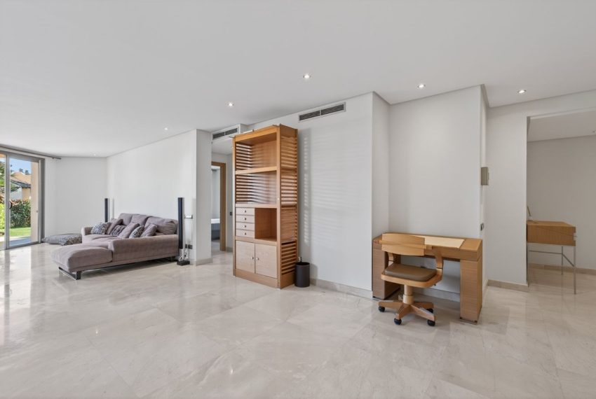 R5274064-Apartment-For-Sale-Marbella-Ground-Floor-Apartment-2-Beds-157-Built-9