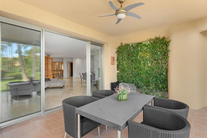 R5274760-Apartment-For-Sale-The-Golden-Mile-Ground-Floor-Apartment-2-Beds-157-Built-2