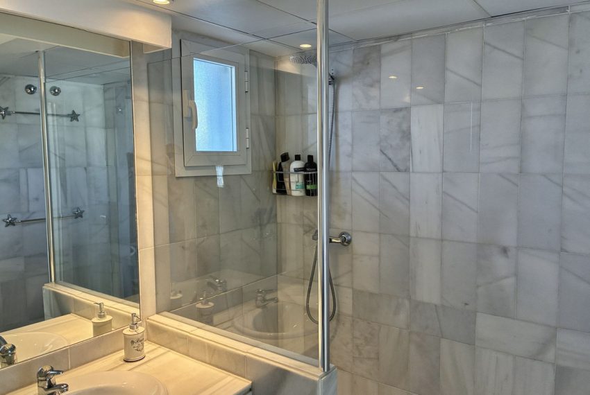 R5274808-Apartment-For-Sale-Nueva-Andalucia-Penthouse-Duplex-2-Beds-112-Built-7