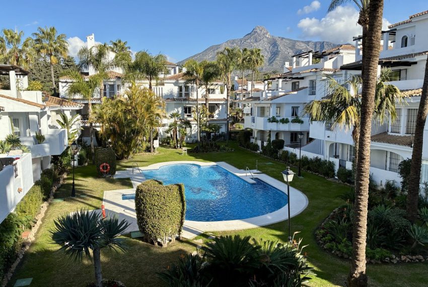 R5274808-Apartment-For-Sale-Nueva-Andalucia-Penthouse-Duplex-2-Beds-112-Built