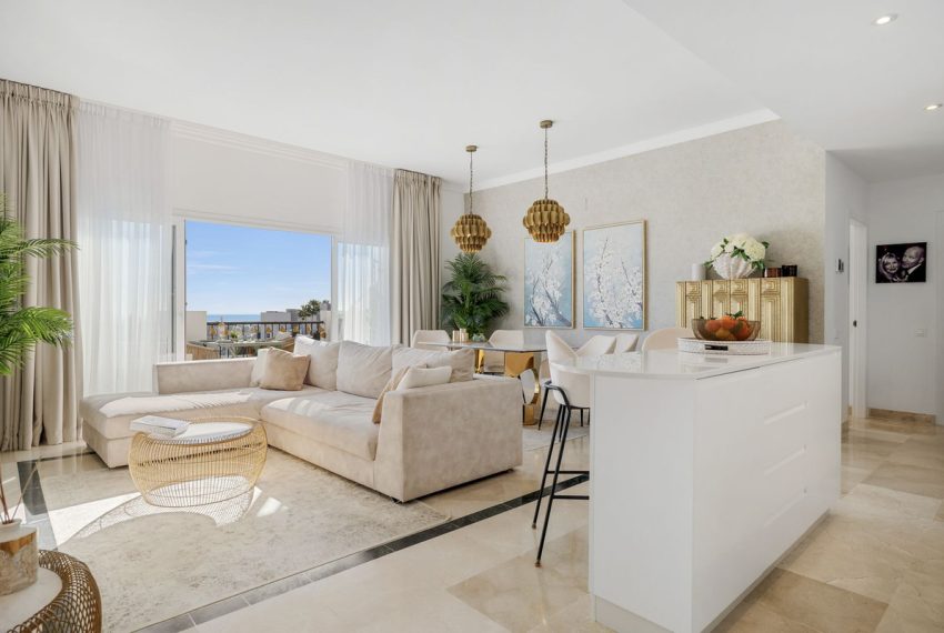 R5283820-Apartment-For-Sale-Benahavis-Penthouse-Duplex-3-Beds-119-Built-1