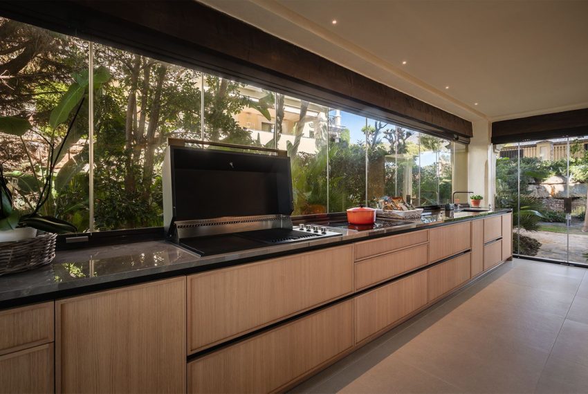 R5283883-Apartment-For-Sale-Nueva-Andalucia-Ground-Floor-Apartment-4-Beds-250-Built-13