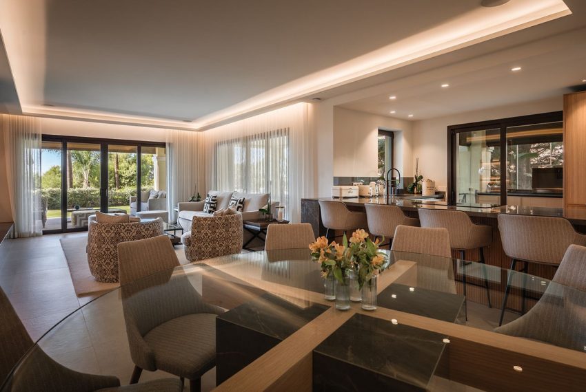 R5283883-Apartment-For-Sale-Nueva-Andalucia-Ground-Floor-Apartment-4-Beds-250-Built-3