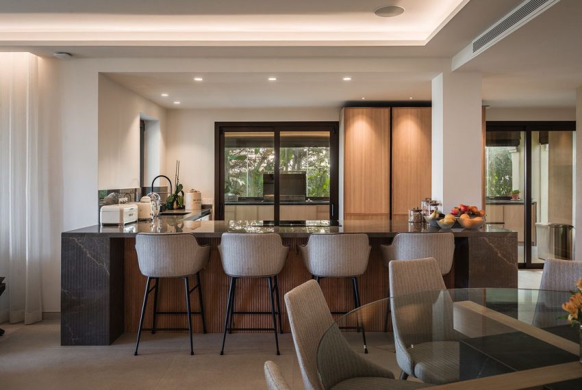 R5283883-Apartment-For-Sale-Nueva-Andalucia-Ground-Floor-Apartment-4-Beds-250-Built-7