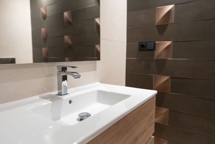 R5285851-Apartment-For-Sale-Nueva-Andalucia-Ground-Floor-Apartment-2-Beds-137-Built-14