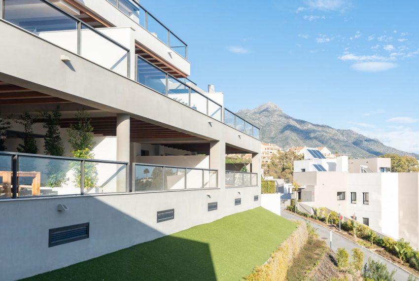 R5285851-Apartment-For-Sale-Nueva-Andalucia-Ground-Floor-Apartment-2-Beds-137-Built-18