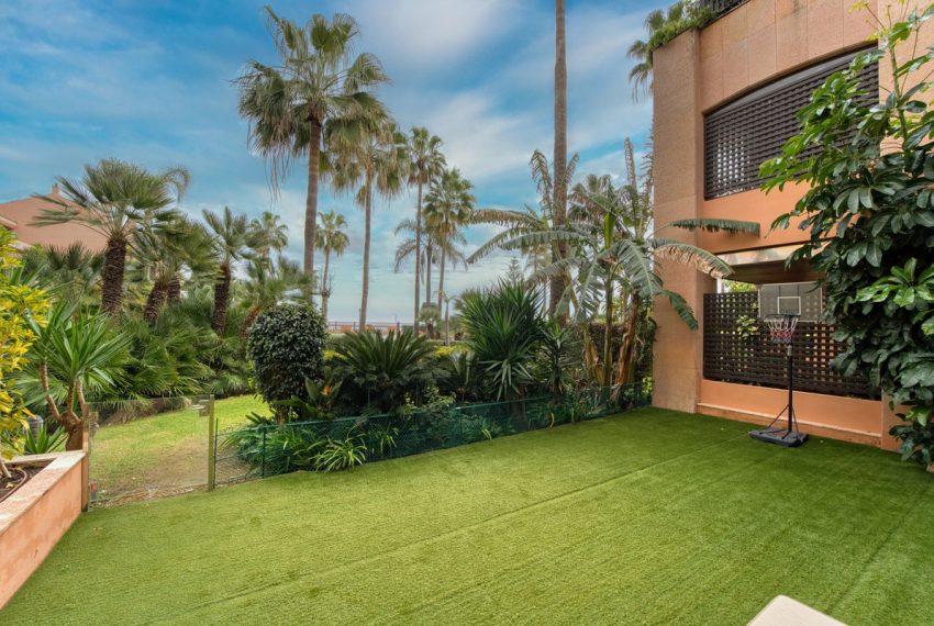 R5286403-Apartment-For-Sale-Nueva-Andalucia-Ground-Floor-Apartment-2-Beds-211-Built-17