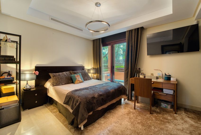 R5286403-Apartment-For-Sale-Nueva-Andalucia-Ground-Floor-Apartment-2-Beds-211-Built-5