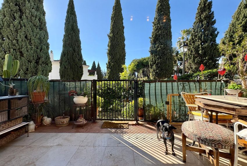 R5286415-Apartment-For-Sale-Marbella-Ground-Floor-Apartment-1-Beds-83-Built-2