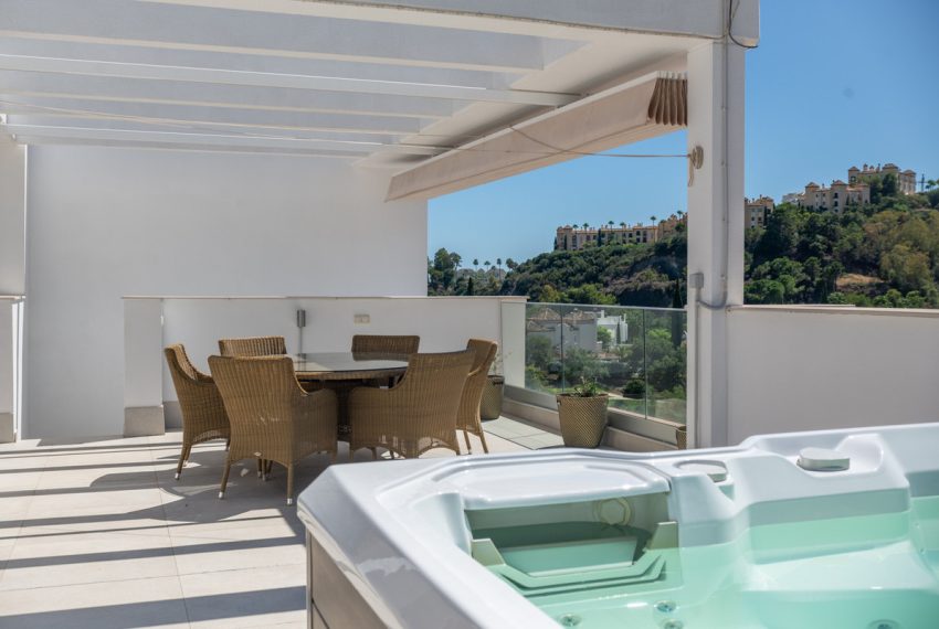 R5286640-Apartment-For-Sale-Benahavis-Penthouse-3-Beds-105-Built-2