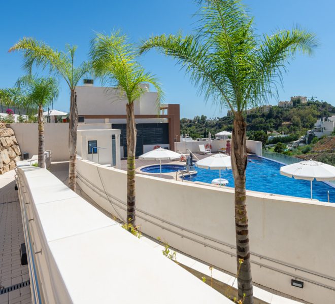 R5286640-Image 1-Penthouse - 3 Beds - 105 Built