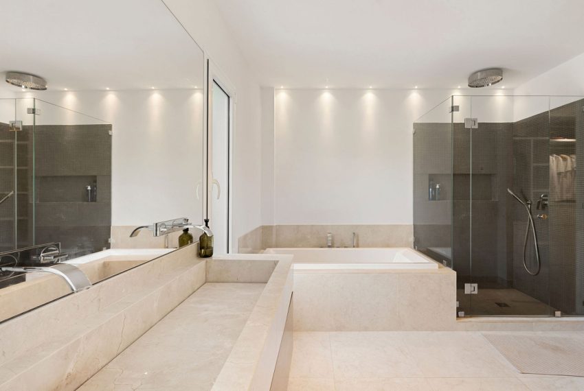 R5286649-Apartment-For-Sale-Nueva-Andalucia-Duplex-4-Beds-232-Built-15