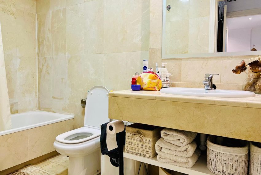 R5287945-Apartment-For-Sale-The-Golden-Mile-Ground-Floor-Apartment-2-Beds-89-Built-12