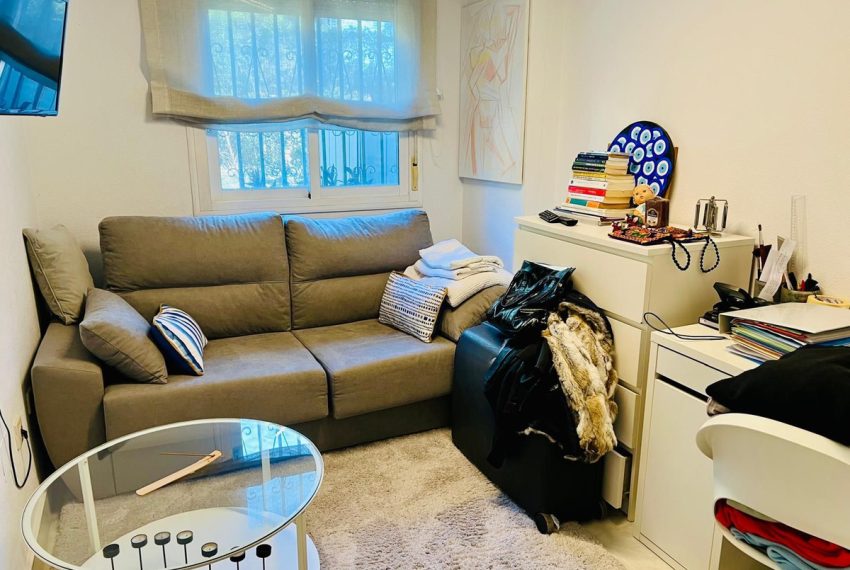 R5287945-Apartment-For-Sale-The-Golden-Mile-Ground-Floor-Apartment-2-Beds-89-Built-16