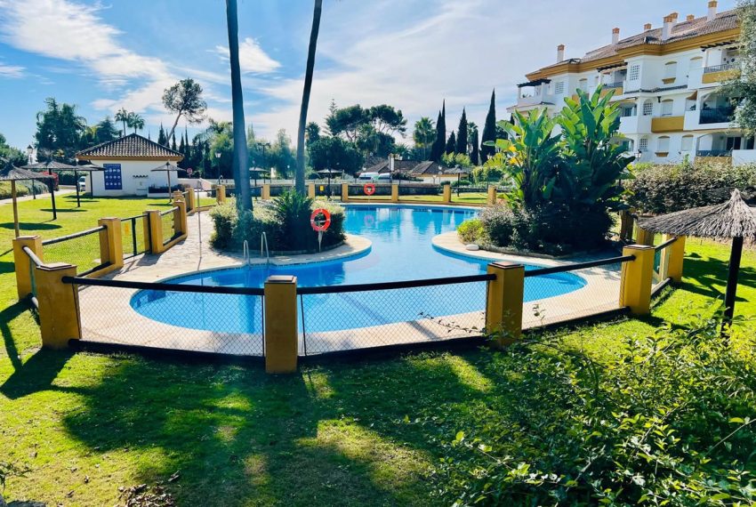 R5287945-Apartment-For-Sale-The-Golden-Mile-Ground-Floor-Apartment-2-Beds-89-Built-6