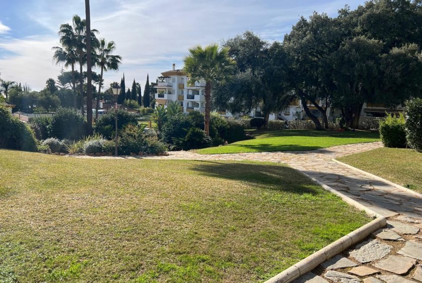 R5287945-Apartment-For-Sale-The-Golden-Mile-Ground-Floor-Apartment-2-Beds-89-Built-8