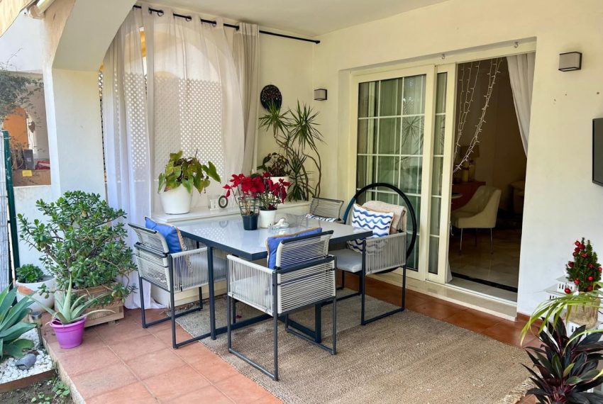 R5287945-Apartment-For-Sale-The-Golden-Mile-Ground-Floor-Apartment-2-Beds-89-Built