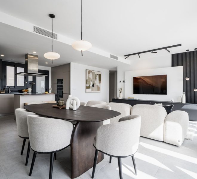 R5287966-Image 1-Penthouse - 3 Beds - 126 Built