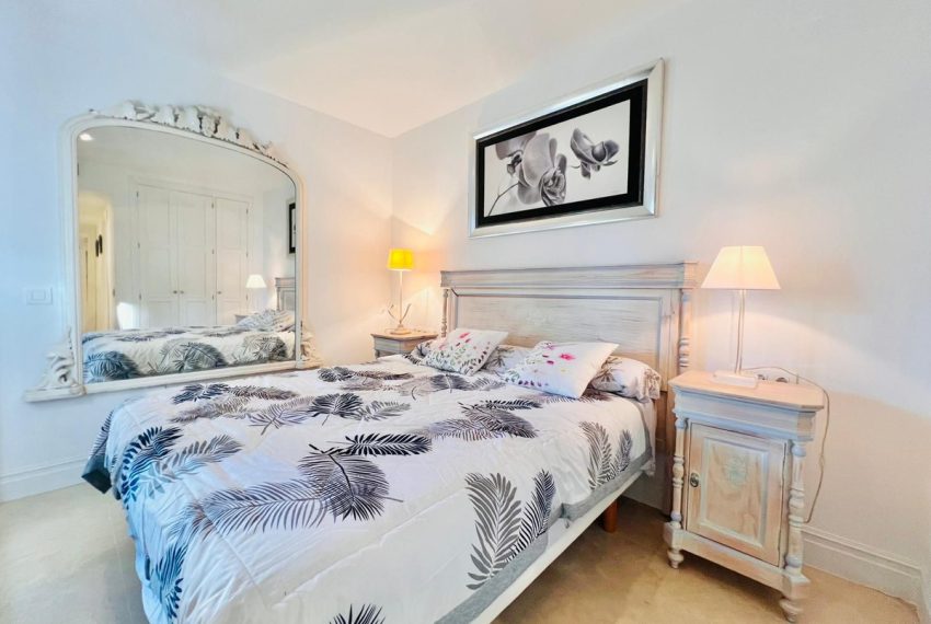 R5288011-Apartment-For-Sale-The-Golden-Mile-Middle-Floor-Apartment-2-Beds-95-Built-10