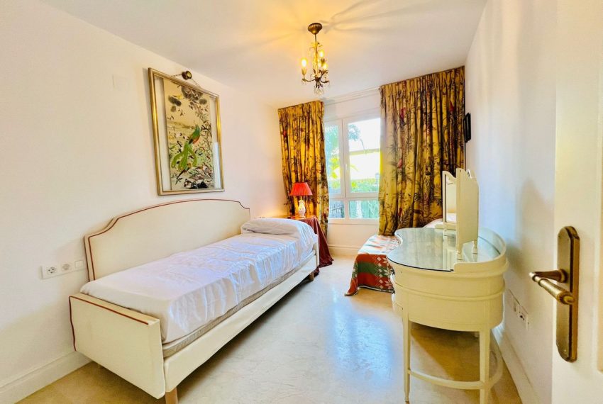 R5288011-Apartment-For-Sale-The-Golden-Mile-Middle-Floor-Apartment-2-Beds-95-Built-14