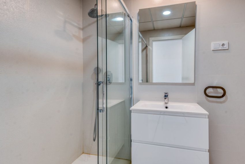 R5288104-Apartment-For-Sale-Estepona-Penthouse-2-Beds-99-Built-14