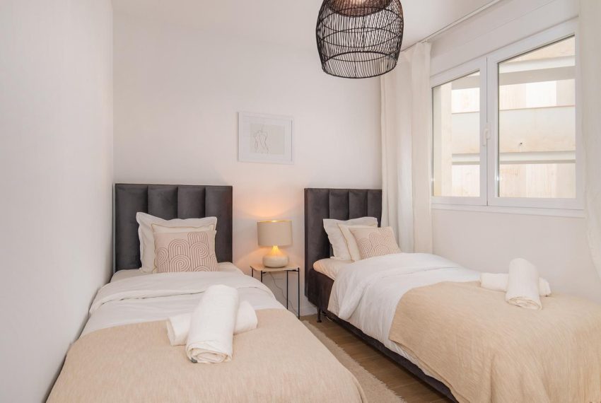 R5288119-Apartment-For-Sale-La-Campana-Middle-Floor-Apartment-2-Beds-166-Built-8