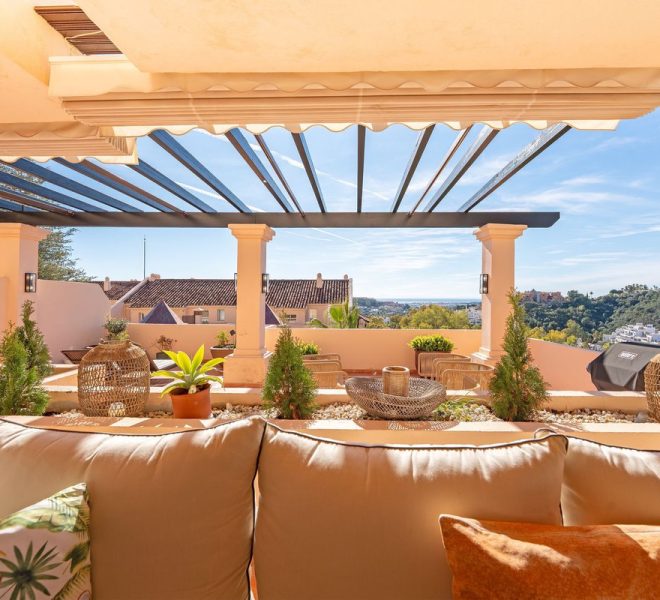 R5288830-Image 1-Ground Floor Apartment - 3 Beds - 287 Built