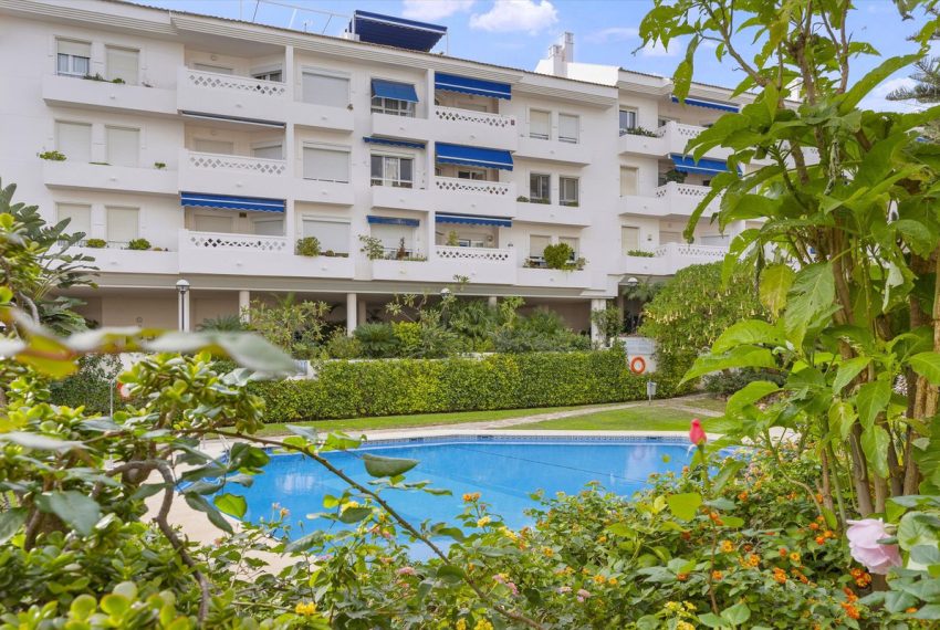 R5289496-Apartment-For-Sale-San-Pedro-de-Alcantara-Penthouse-Duplex-3-Beds-232-Built-10