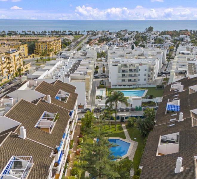 R5289496-Image 1-Penthouse Duplex - 3 Beds - 232 Built