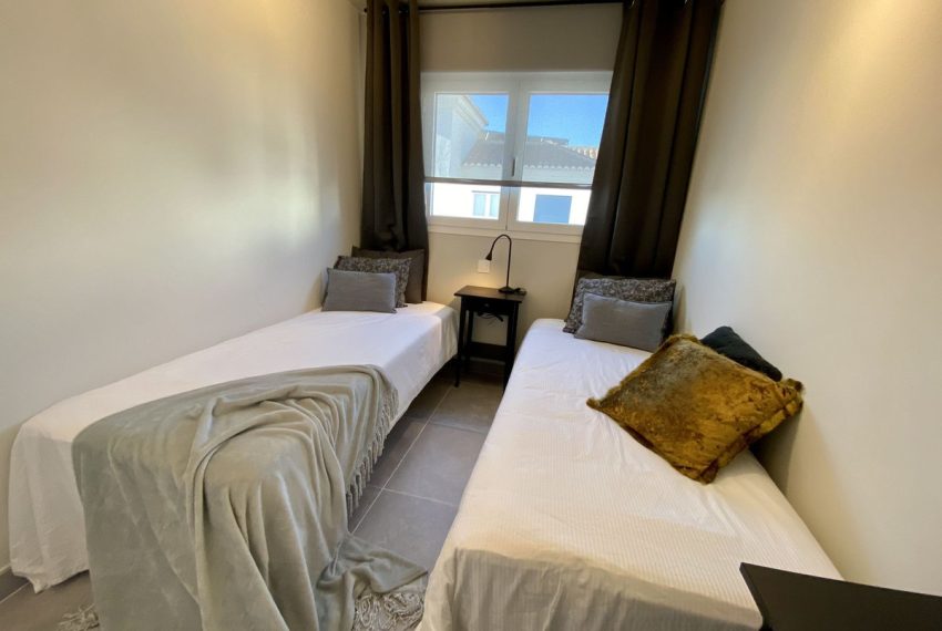 R5289553-Apartment-For-Sale-Estepona-Penthouse-2-Beds-107-Built-4