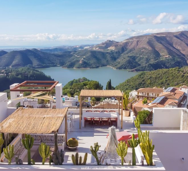 R5289577-Image 1-Penthouse - 3 Beds - 140 Built