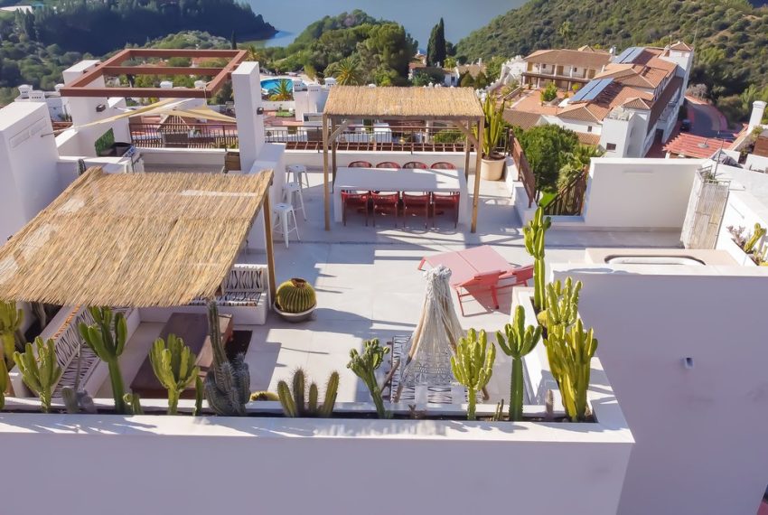 R5289577-Apartment-For-Sale-Istan-Penthouse-3-Beds-140-Built-9