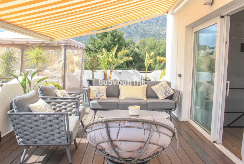 R5291626-Apartment-For-Sale-Marbella-Ground-Floor-Apartment-4-Beds-248-Built-4