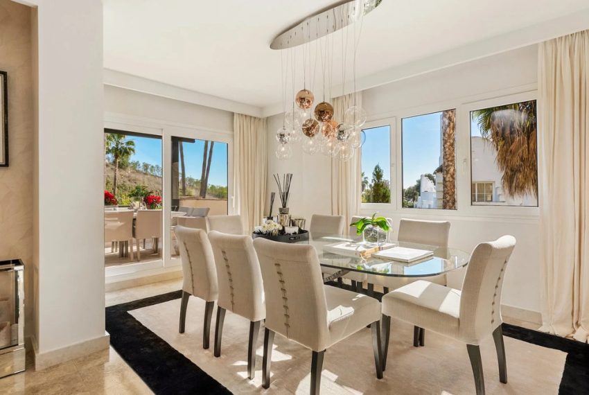 R5292298-Apartment-For-Sale-The-Golden-Mile-Ground-Floor-Apartment-4-Beds-397-Built-6