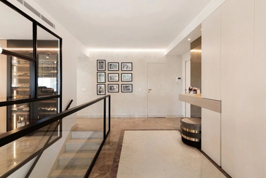 R5292298-Apartment-For-Sale-The-Golden-Mile-Ground-Floor-Apartment-4-Beds-397-Built-9