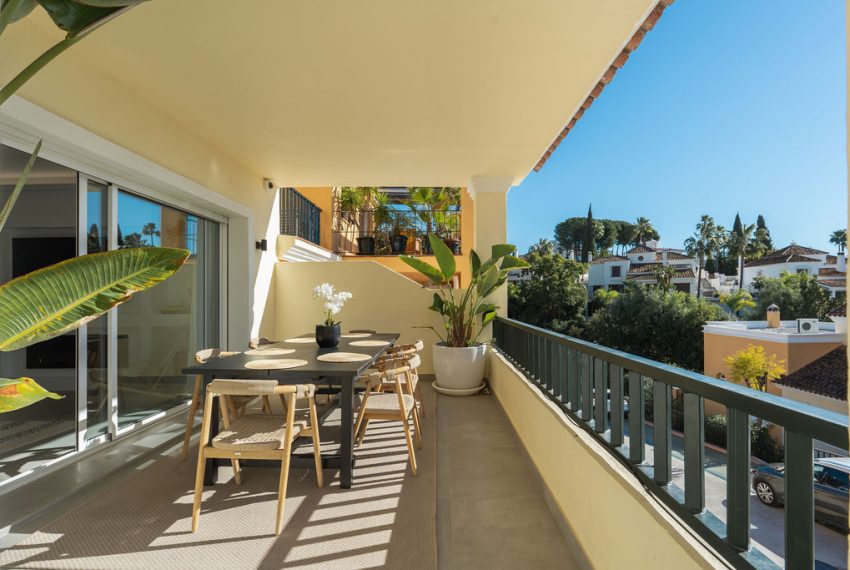 R5292394-House-For-Sale-Nueva-Andalucia-Townhouse-4-Beds-226-Built-13